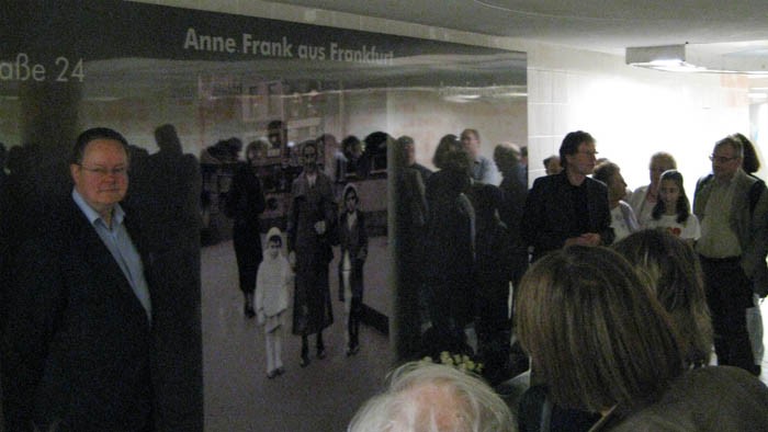 Anne Frank Dornbuschpassage-1