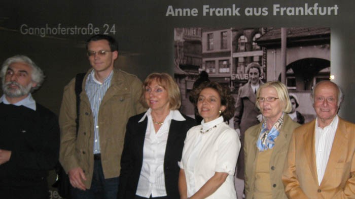 Anne Frank Dornbuschpassage-2