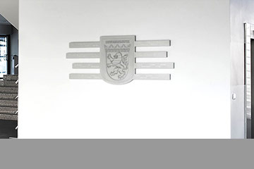 Gedenktafel für die in Ausführung ihrer Arbeit zu Tode gekommenen Polizistinnen und Polizisten des Landes Hessen